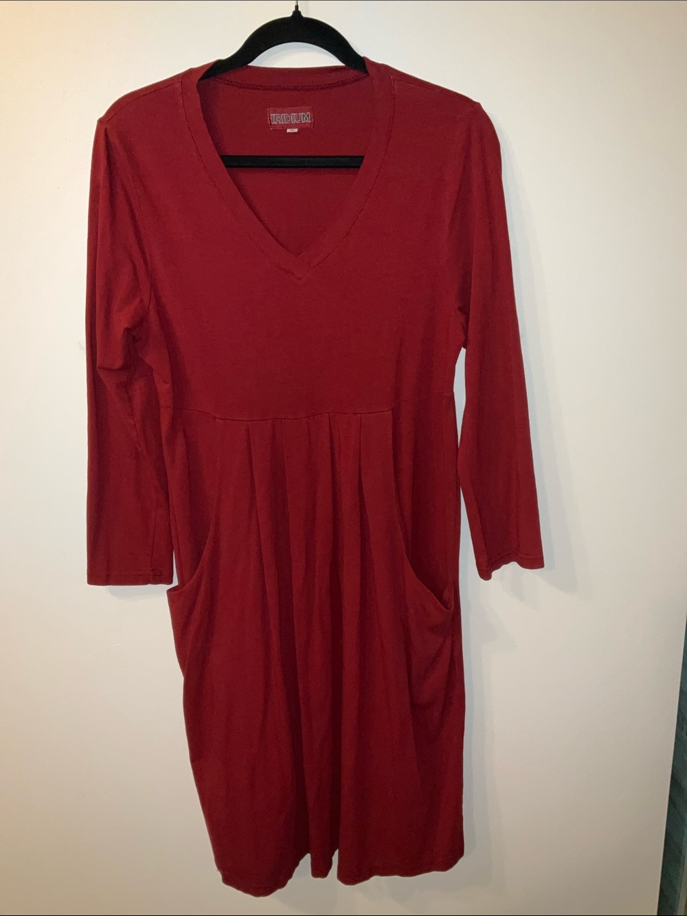 Iridium Red Pleated Front Minimalist Lagenlook Dress with Pockets SZ S